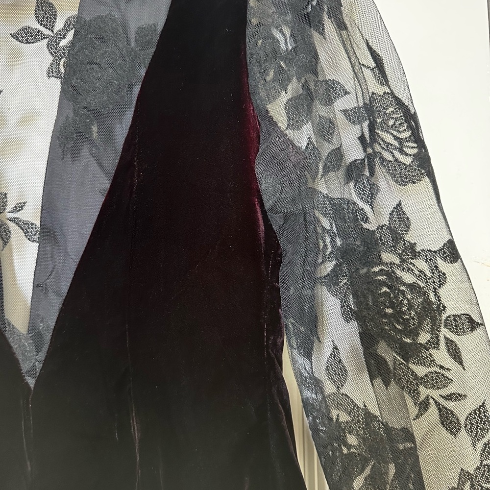Lace Floral Velvet Dark Vintage Top Karen Okada - Picture 5 of 10
